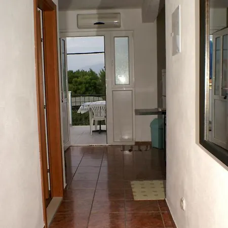 With Parking Space Supetar, Brac - 2856 Lejlighed